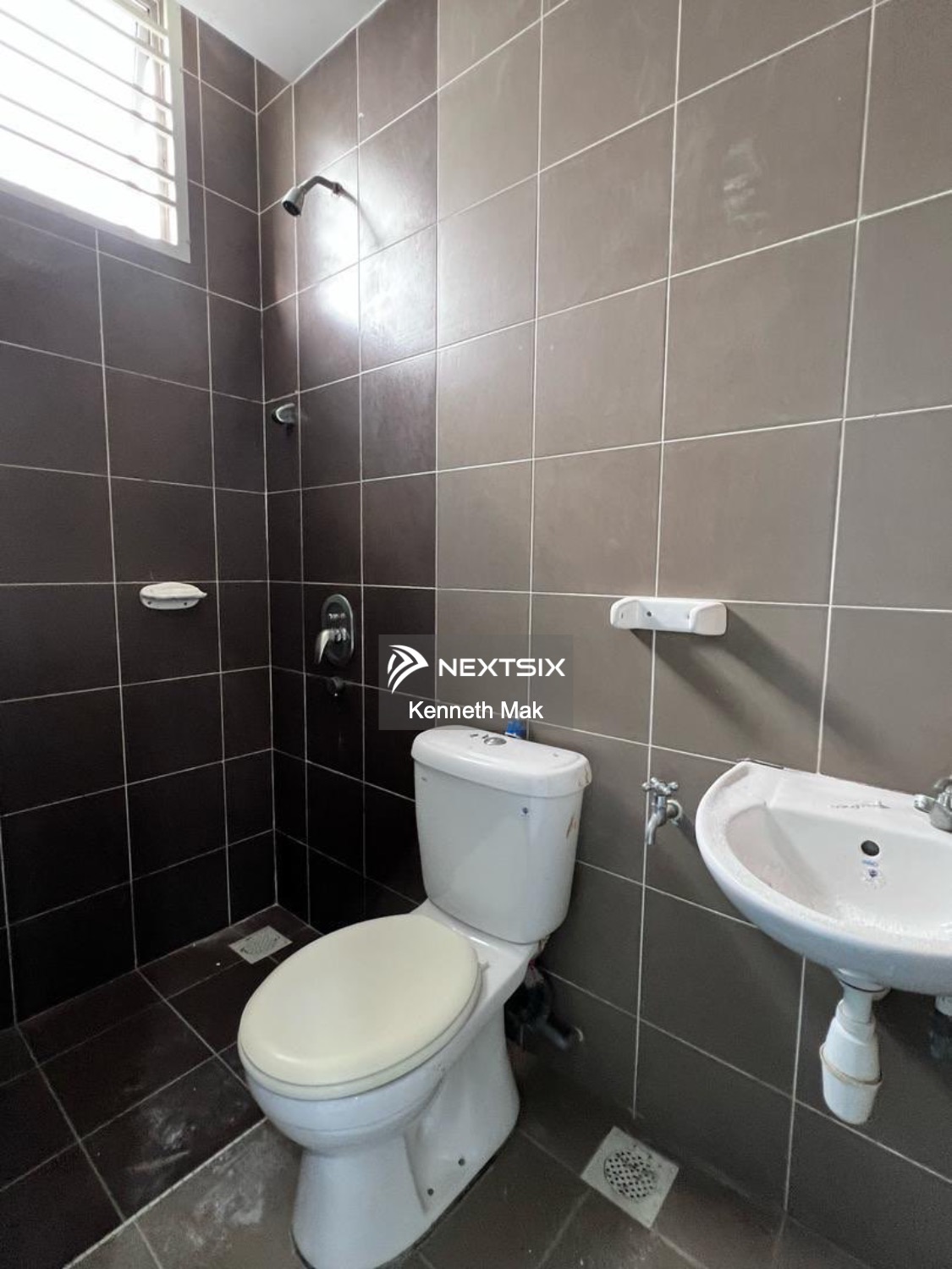 2-sty Terrace/Link House For Sale in Johor Bahru Johor - Image 6