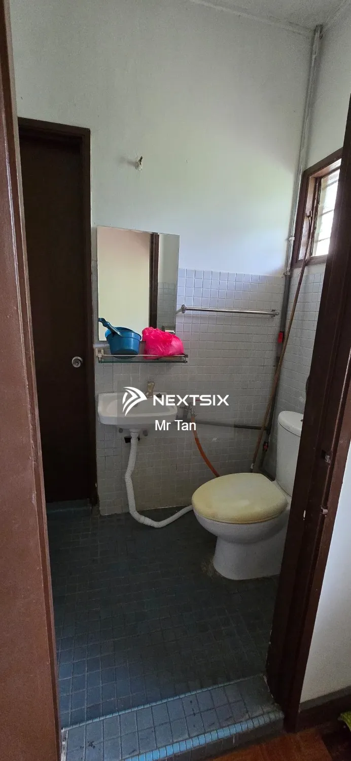 2-sty Terrace/Link House For Sale in Subang Jaya Selangor - Image 11