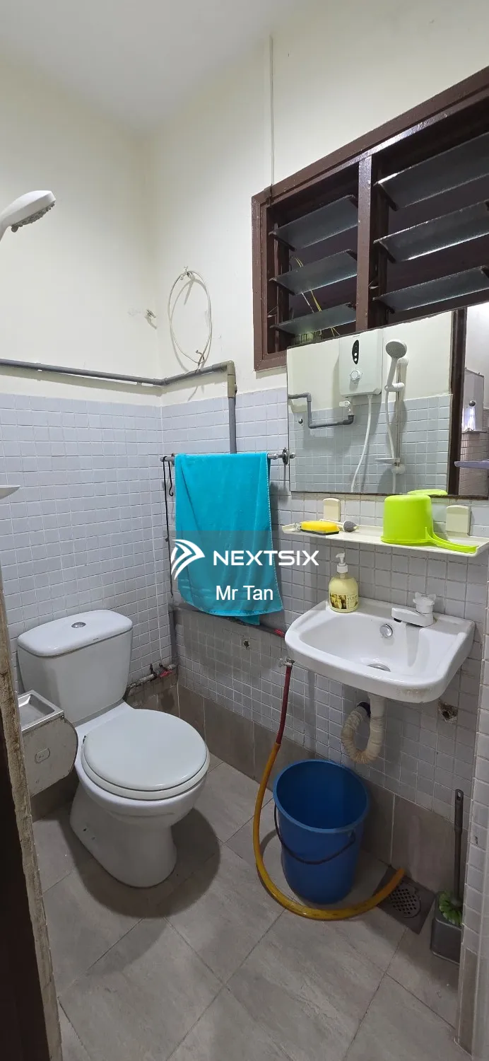 2-sty Terrace/Link House For Sale in Subang Jaya Selangor - Image 5