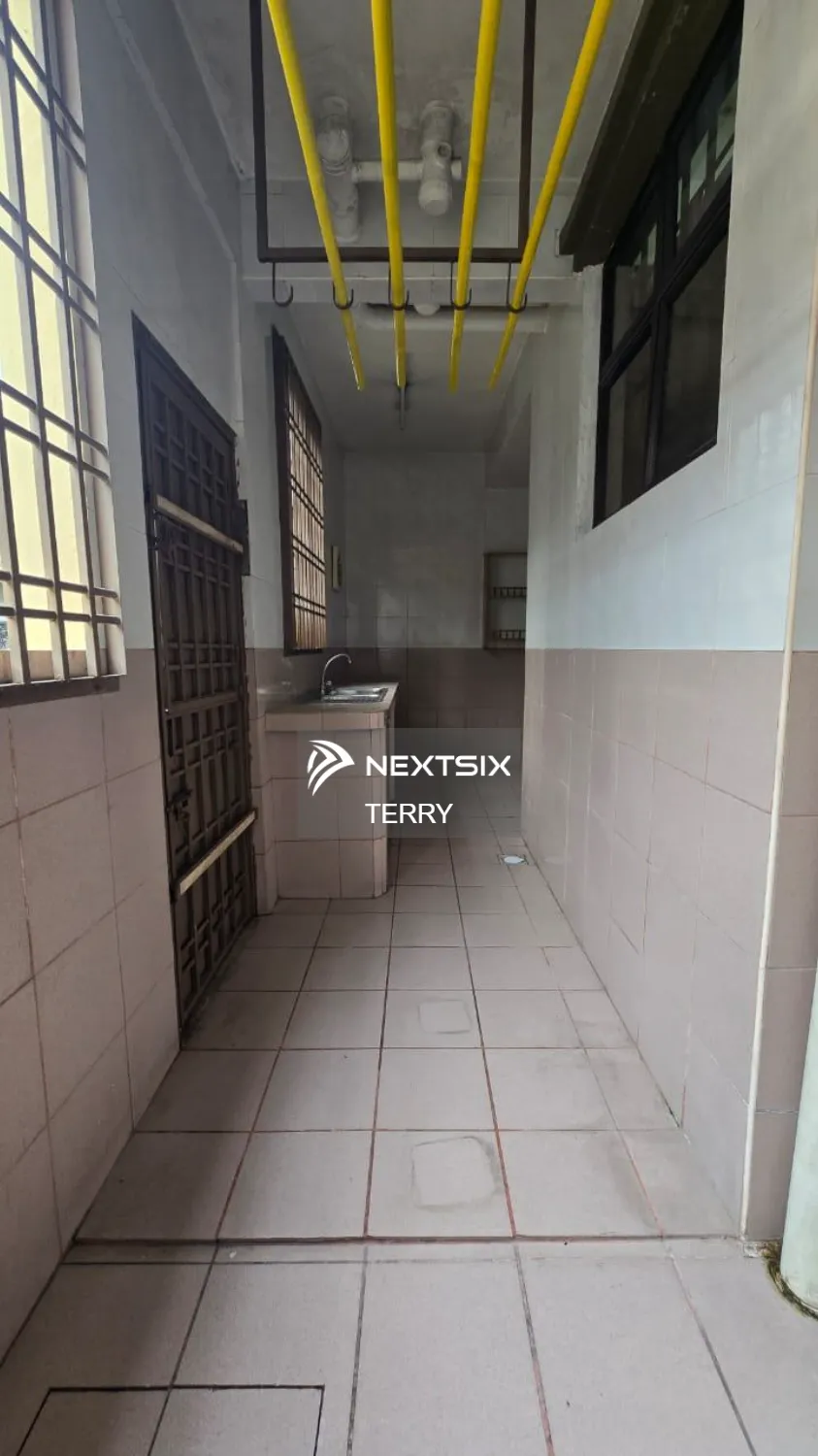 2-sty Terrace/Link House For Rent in Ulu Tiram Johor - Image 14