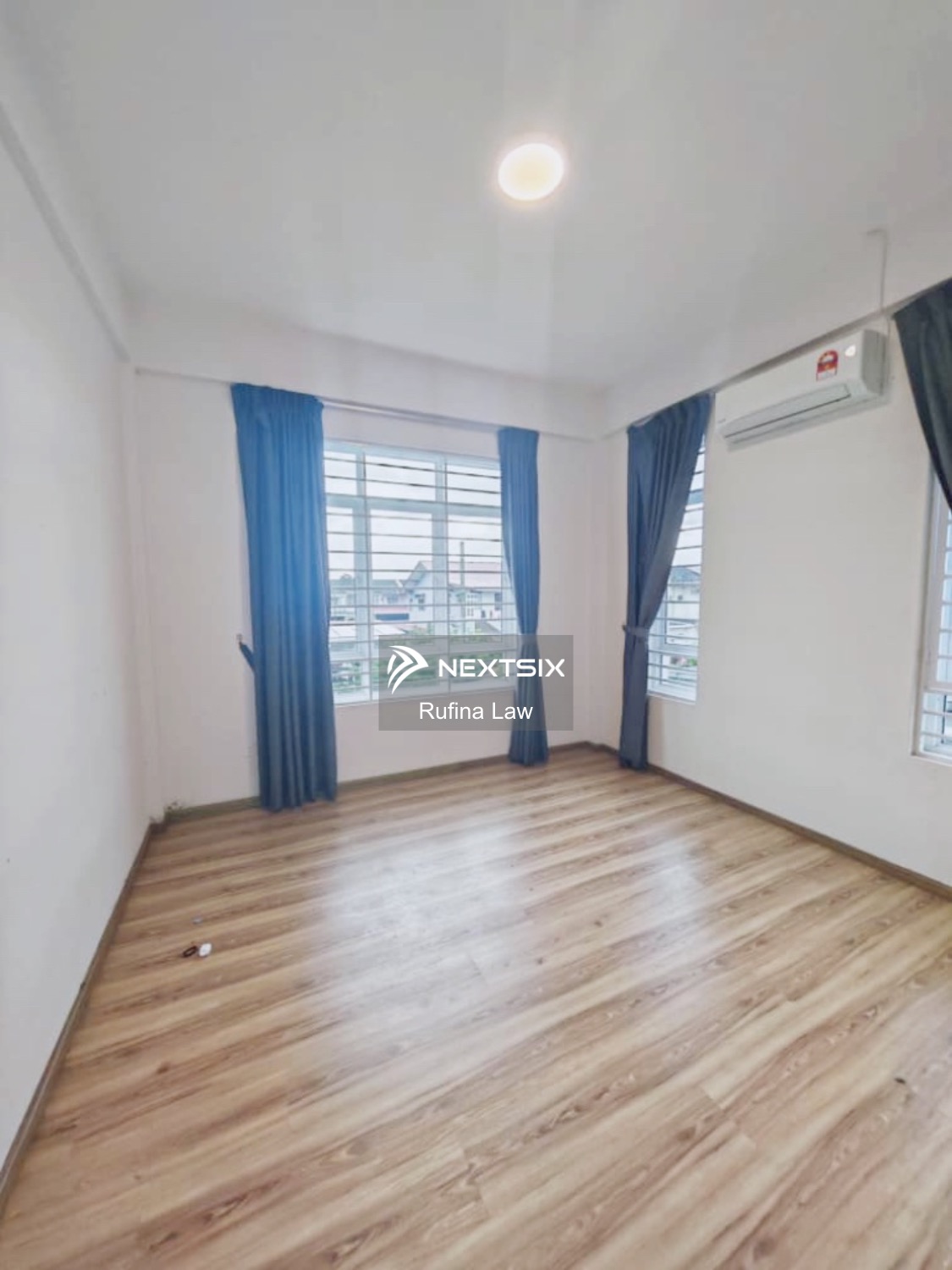 Semi-detached House For Sale in Kuching Sarawak - Image 12