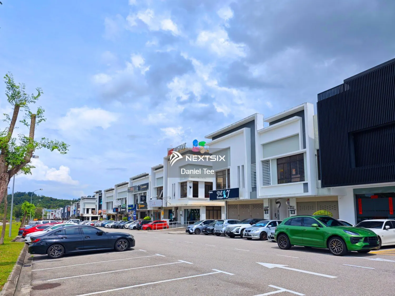 Horizon Avenue, Horizon Hills