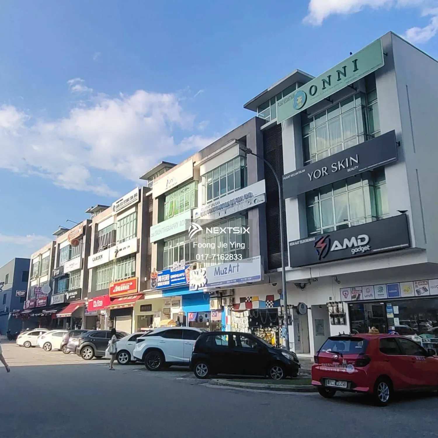 Taman Mount Austin, 3 Storey Shop Lot