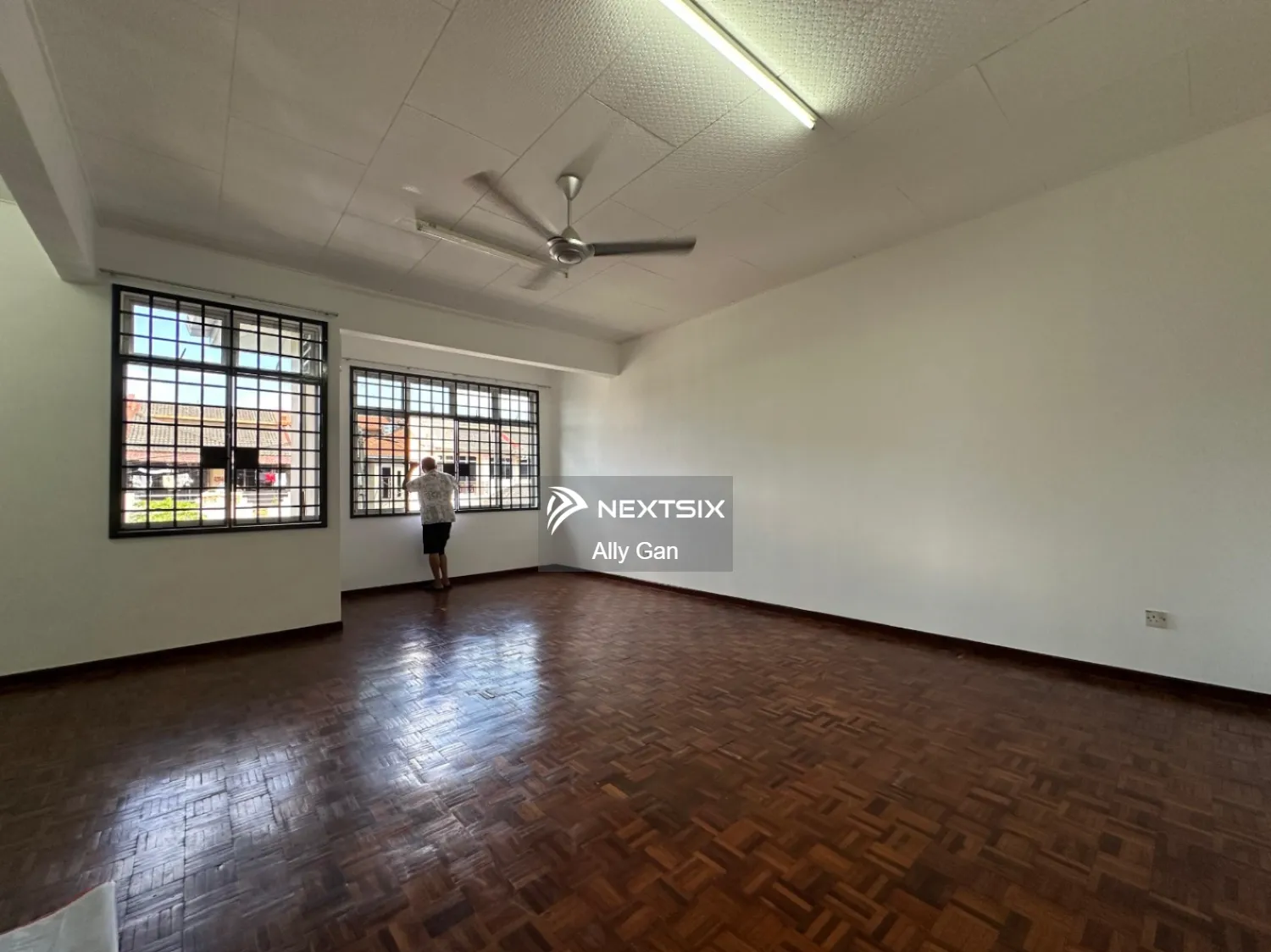 Semi-detached House For Sale in Gelang Patah Johor - Image 5