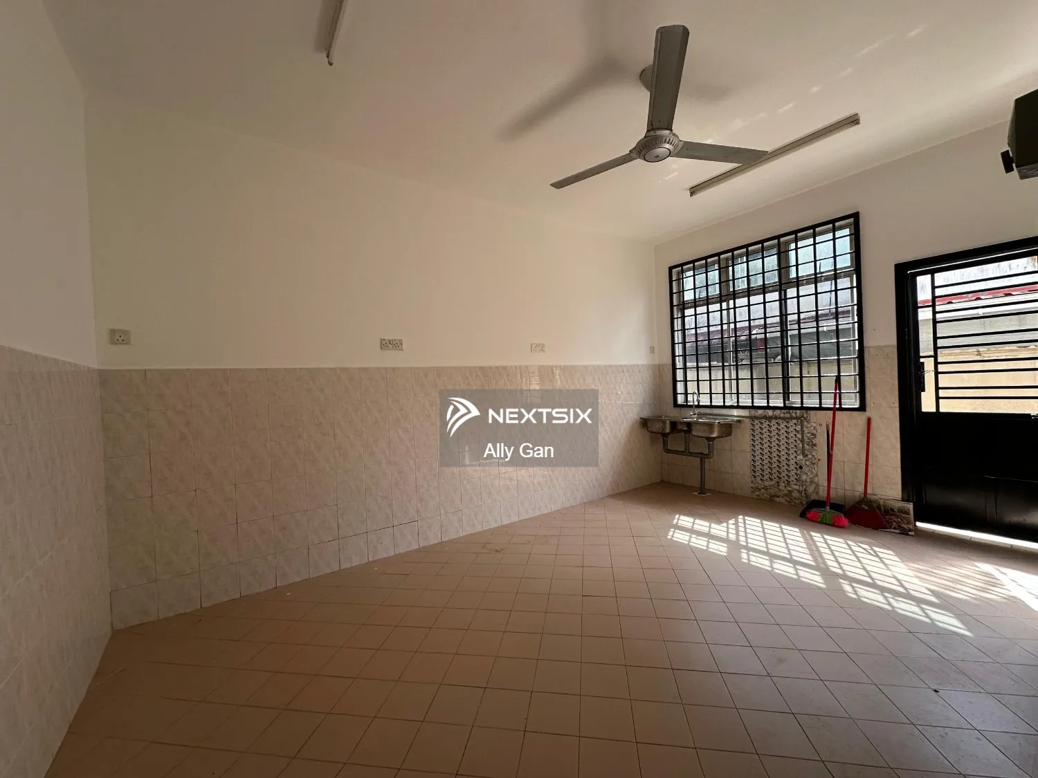 Semi-detached House For Sale in Gelang Patah Johor - Image 7