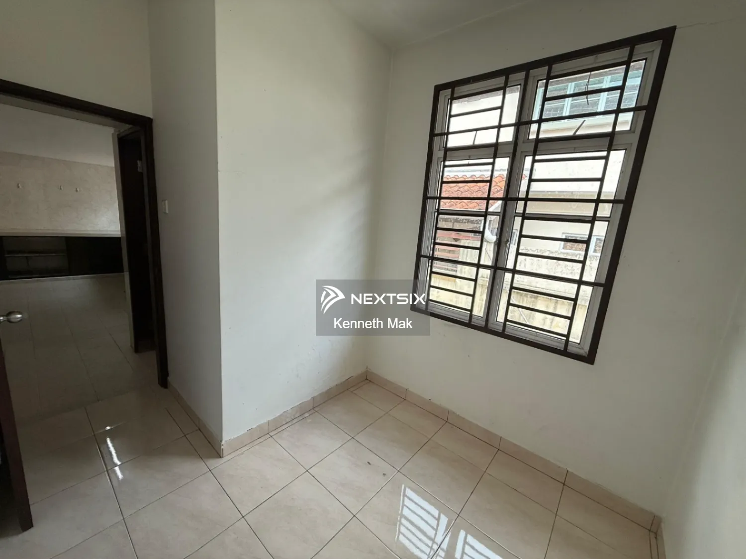 Semi-detached House For Sale in Ulu Tiram Johor - Image 10