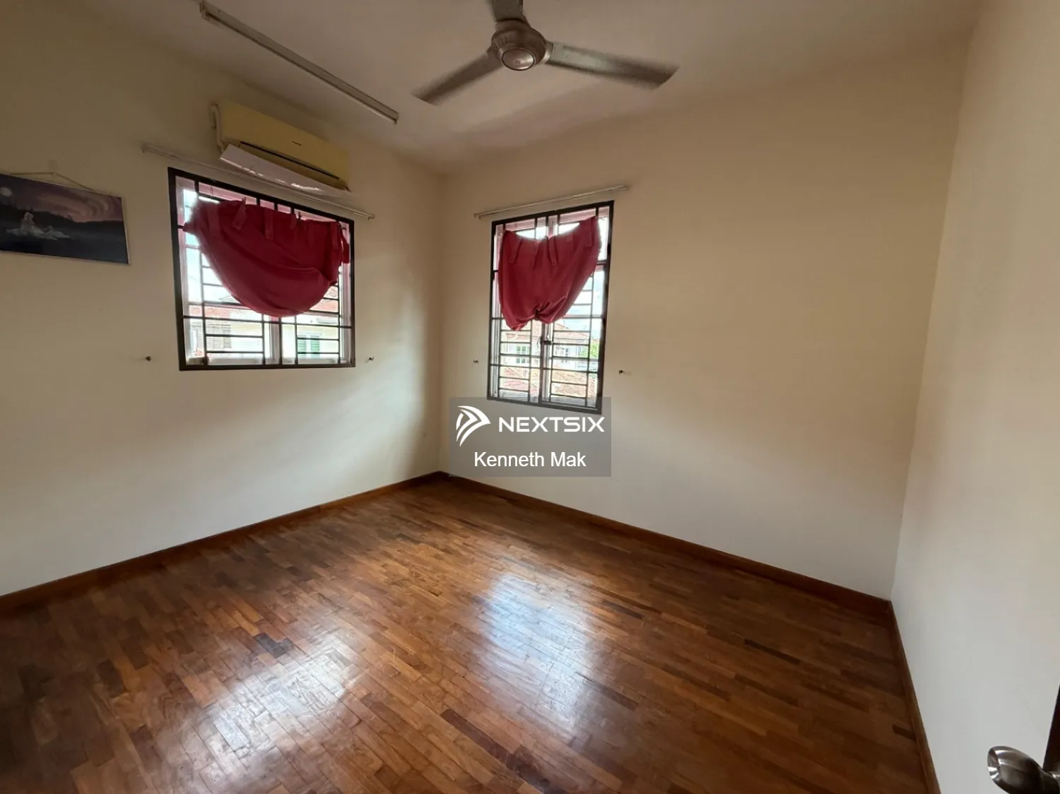 Semi-detached House For Sale in Ulu Tiram Johor - Image 5