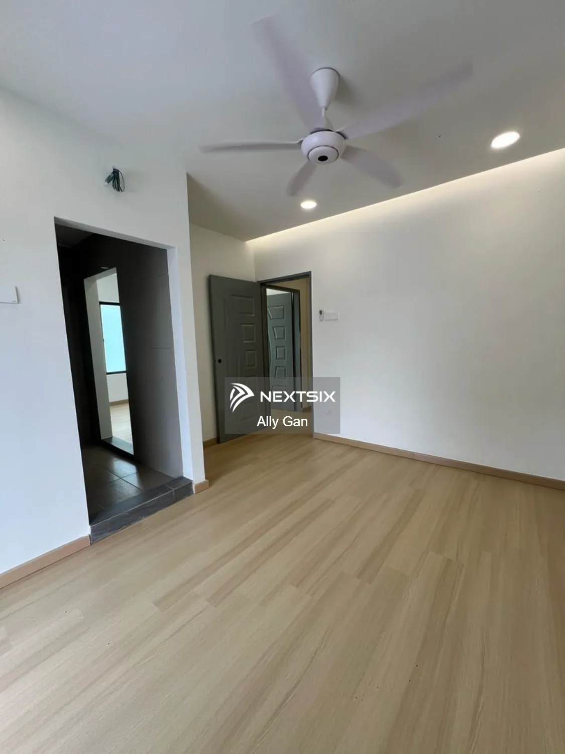 Semi-detached House For Sale in Johor Bahru Johor - Image 7