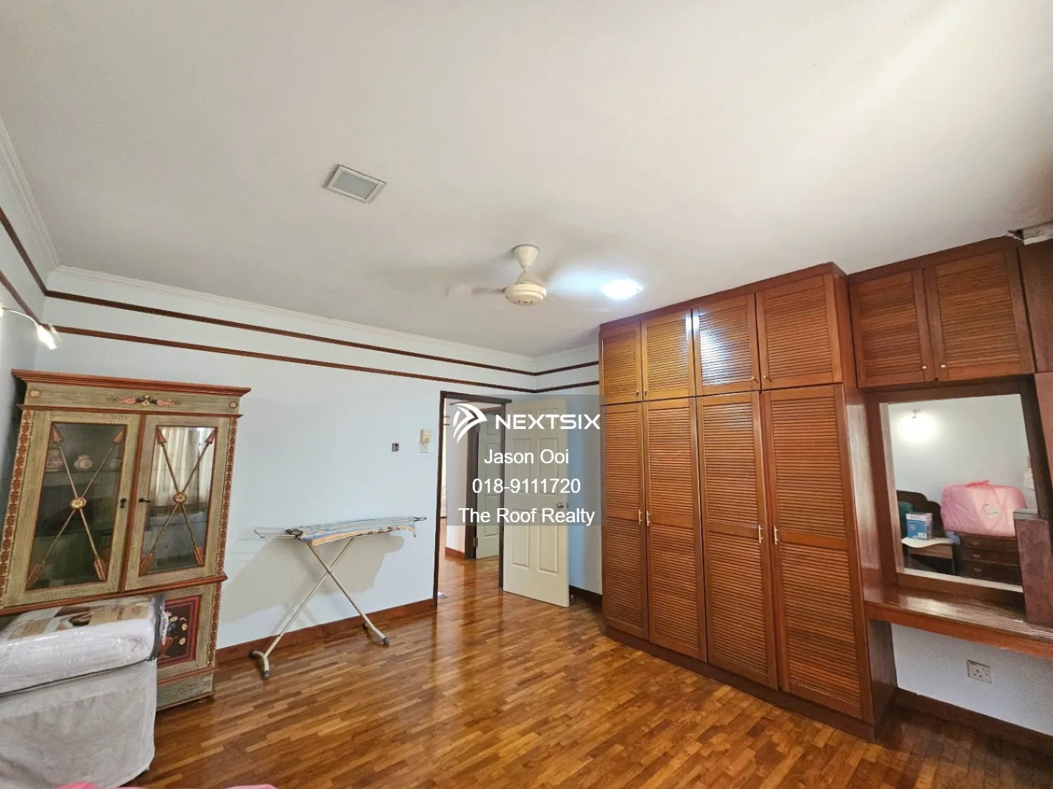 Semi-detached House For Sale in Shah Alam Selangor - Image 10