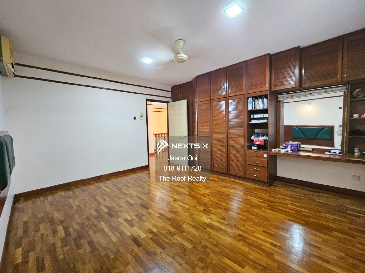 Semi-detached House For Sale in Shah Alam Selangor - Image 11