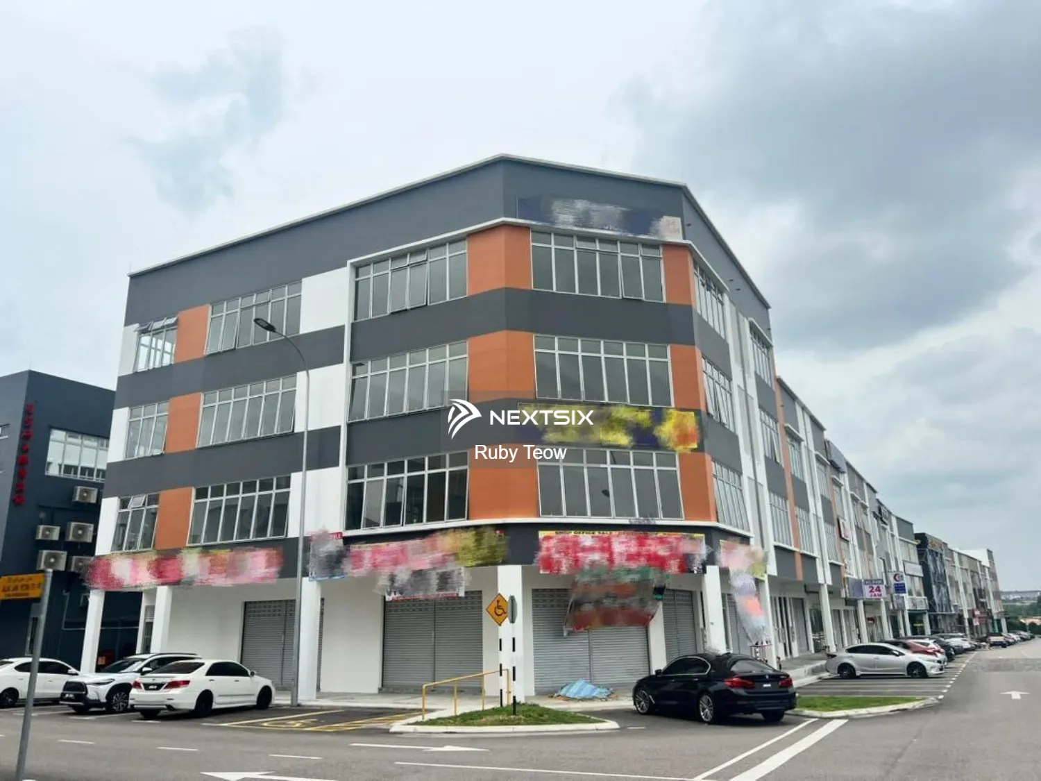 Crest @ Austin Emerald 1 - 4 Storey Shop Office Lot for Rent