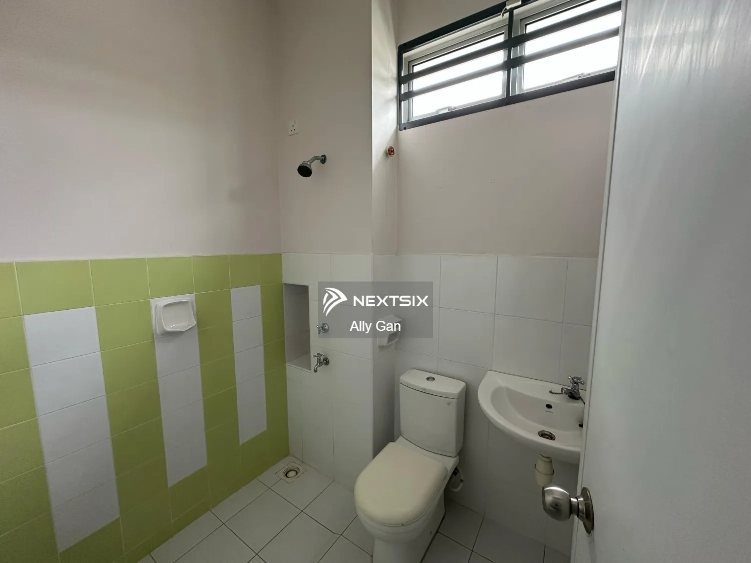 zon 7 bukit indah