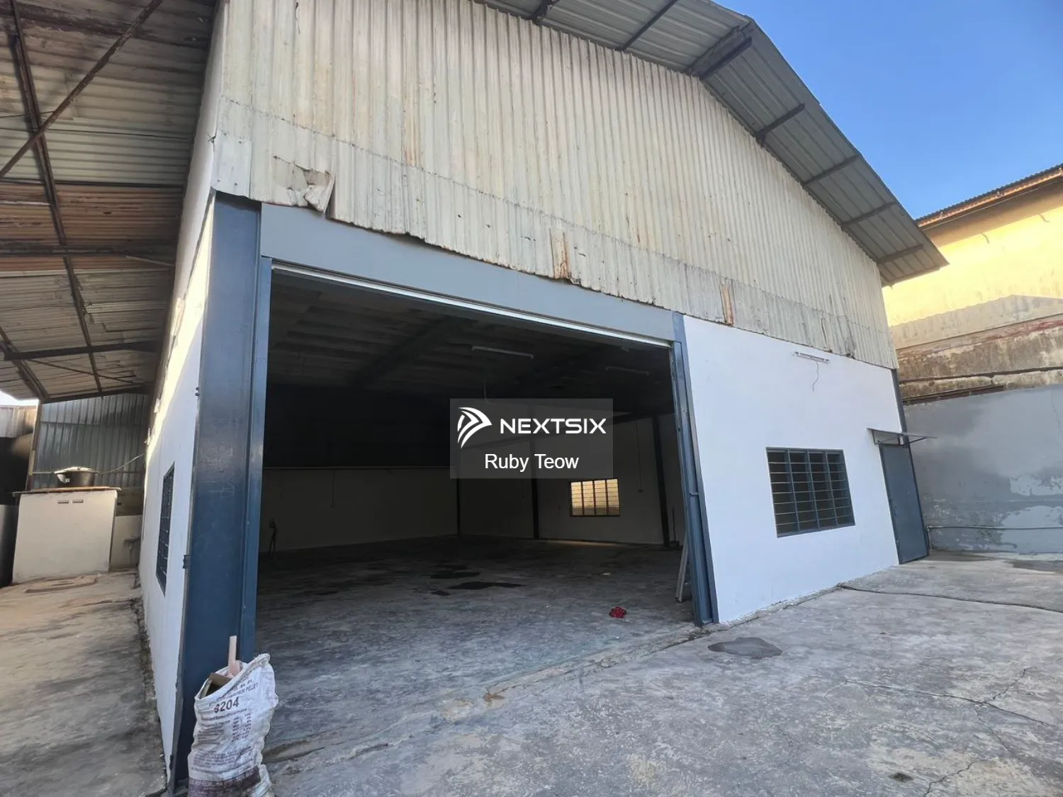 Taman Pandan - 1 Storey Factory for Sale or Rent