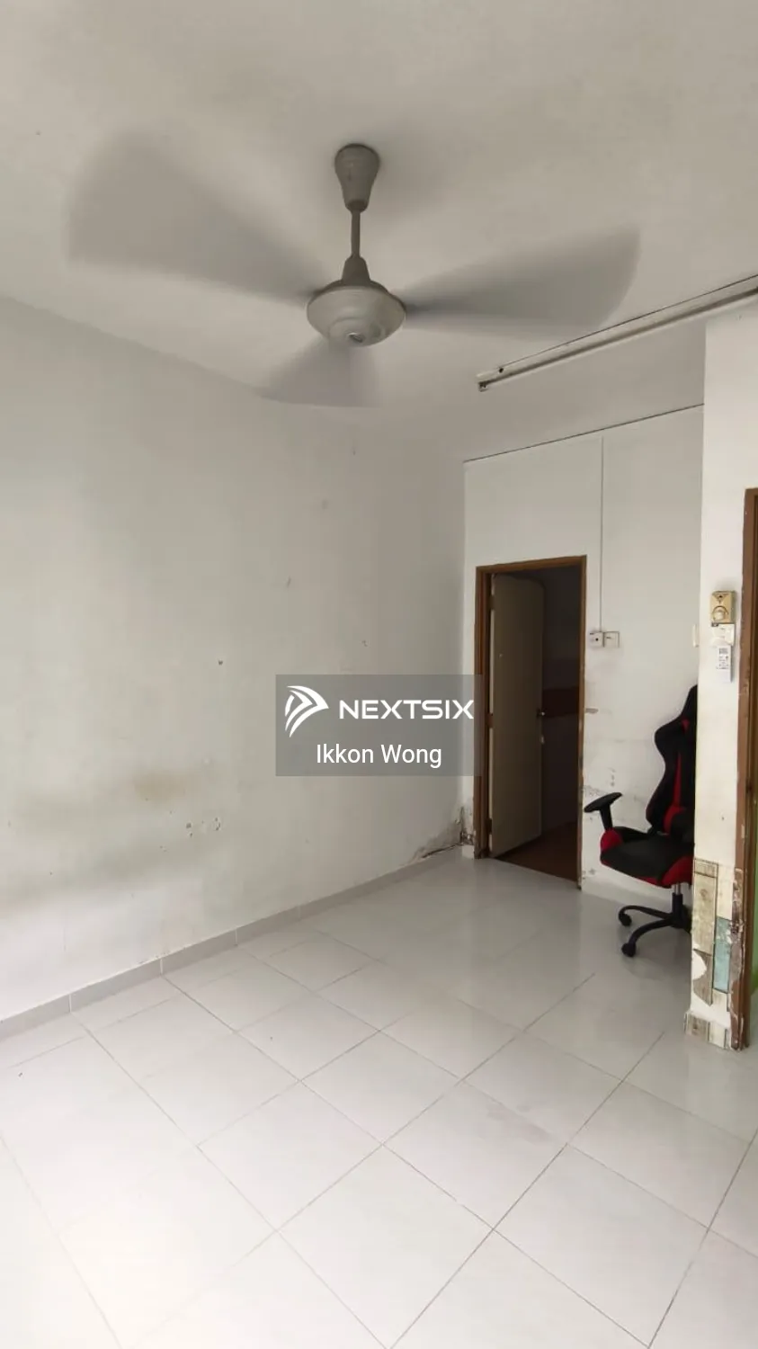 Flat For Sale in Iskandar Puteri (Nusajaya) Johor - Image 5