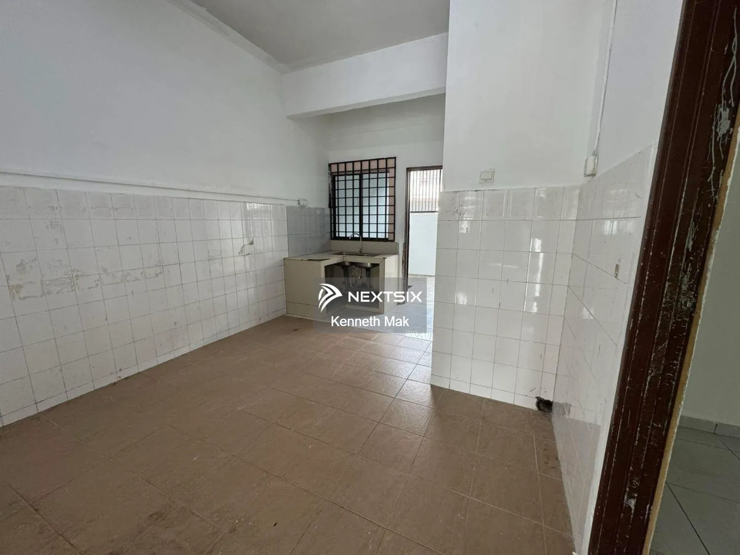 2-sty Terrace/Link House For Sale in Ulu Tiram Johor - Image 2