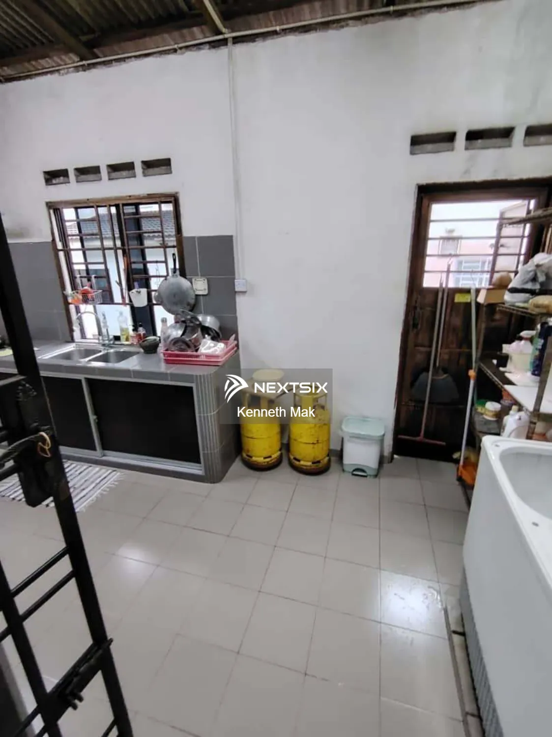 2-sty Terrace/Link House For Sale in Setia Indah Johor - Image 5