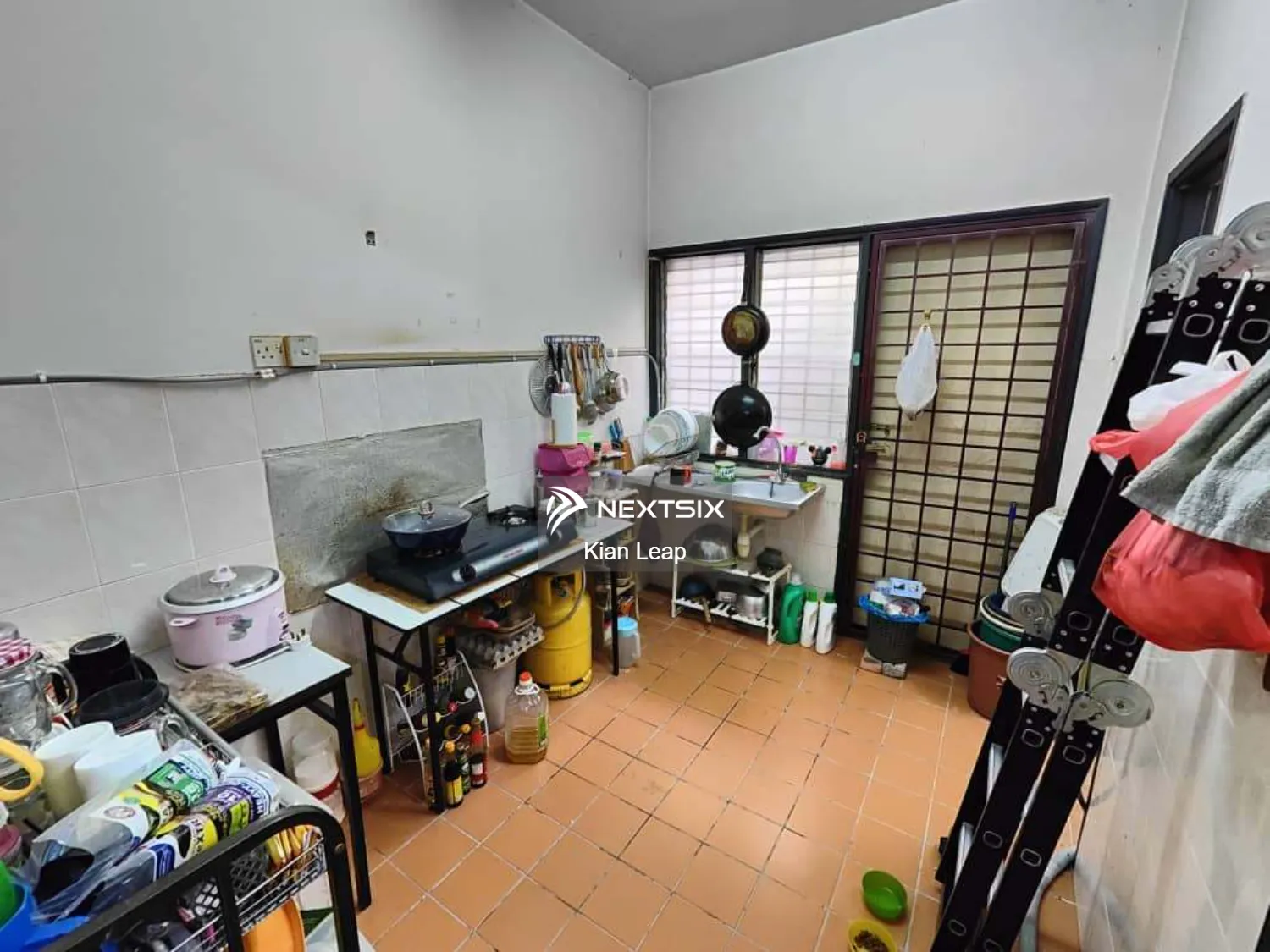 2-sty Terrace/Link House For Sale in Seri Kembangan Selangor - Image 6