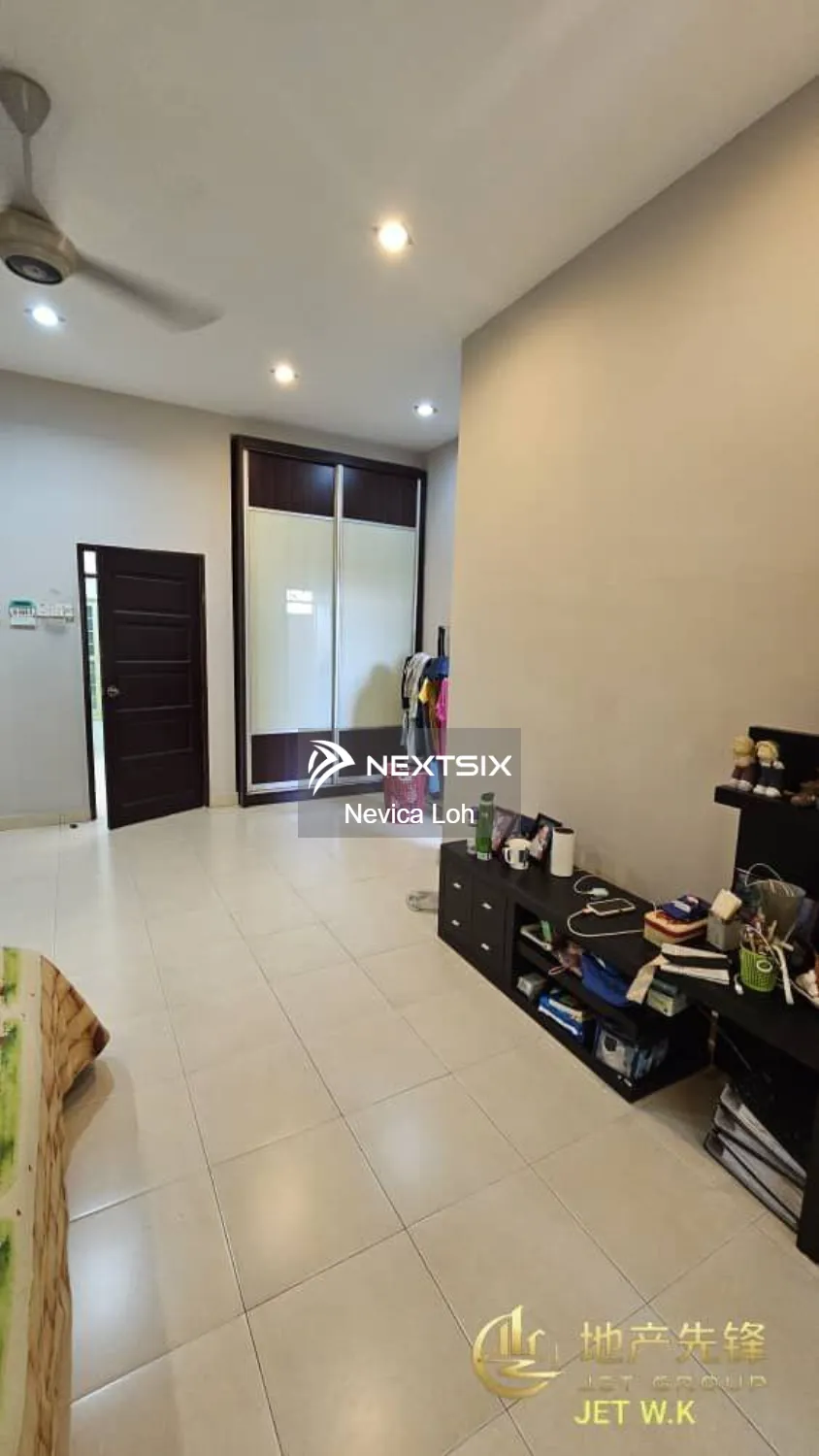 2-sty Terrace/Link House For Sale in Klang Selangor - Image 6