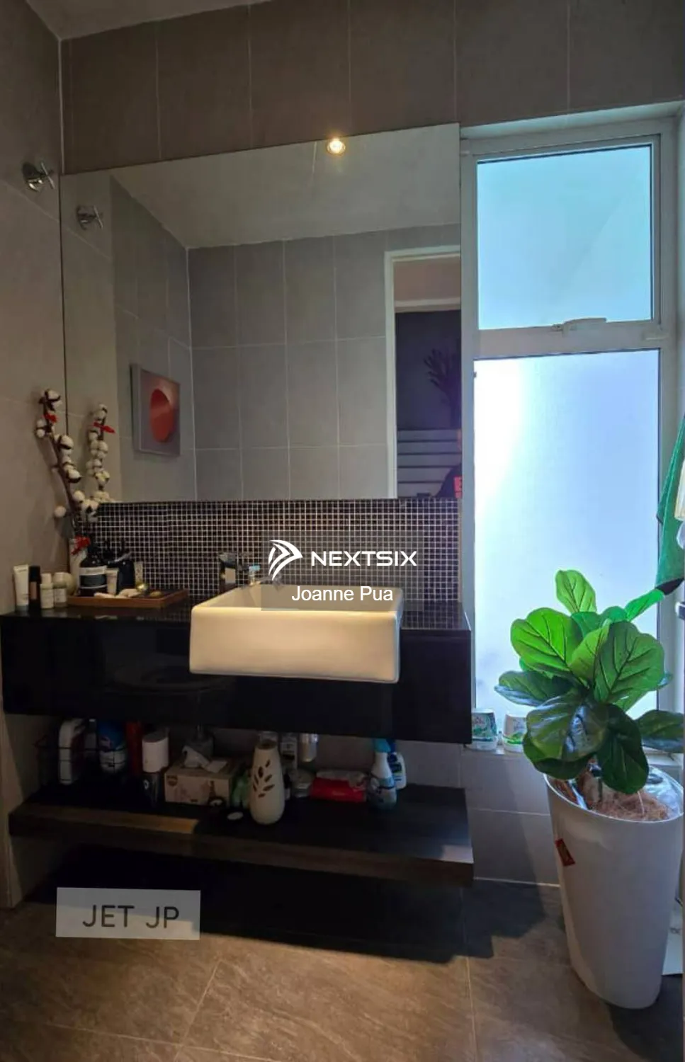 Semi-detached House For Sale in Klang Selangor - Image 9