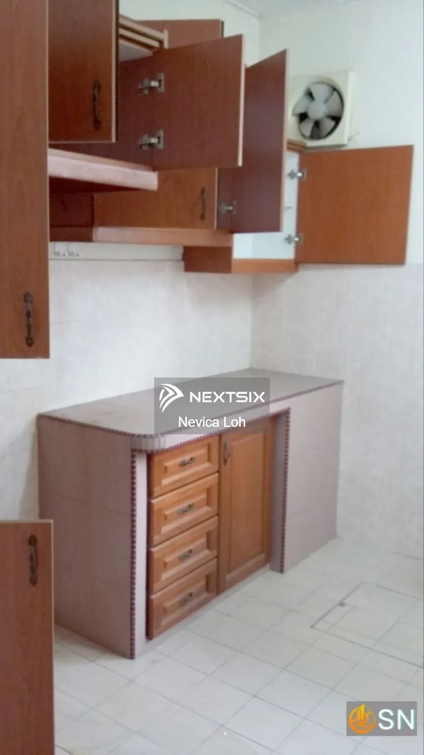 2.5-sty Terrace/Link House For Sale in Bandar Bukit Tinggi Selangor - Image 2