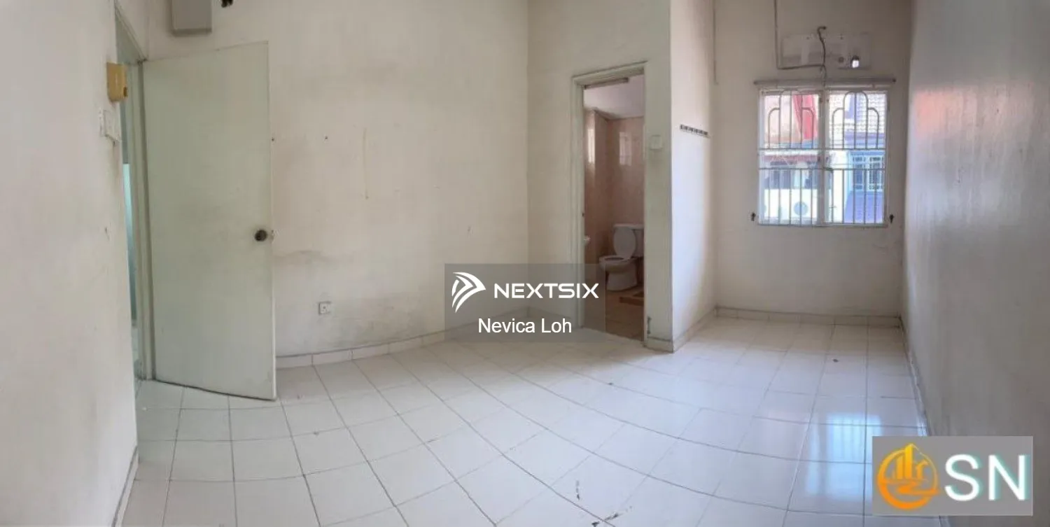 2.5-sty Terrace/Link House For Sale in Bandar Bukit Tinggi Selangor - Image 6