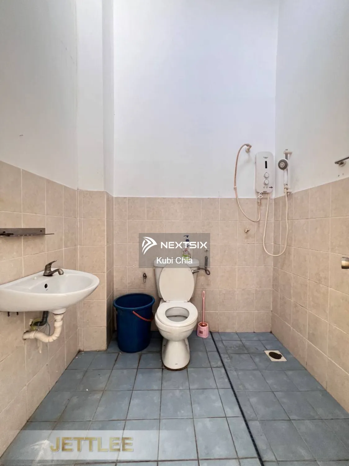 2-sty Terrace/Link House For Sale in Bandar Bukit Tinggi Selangor - Image 2