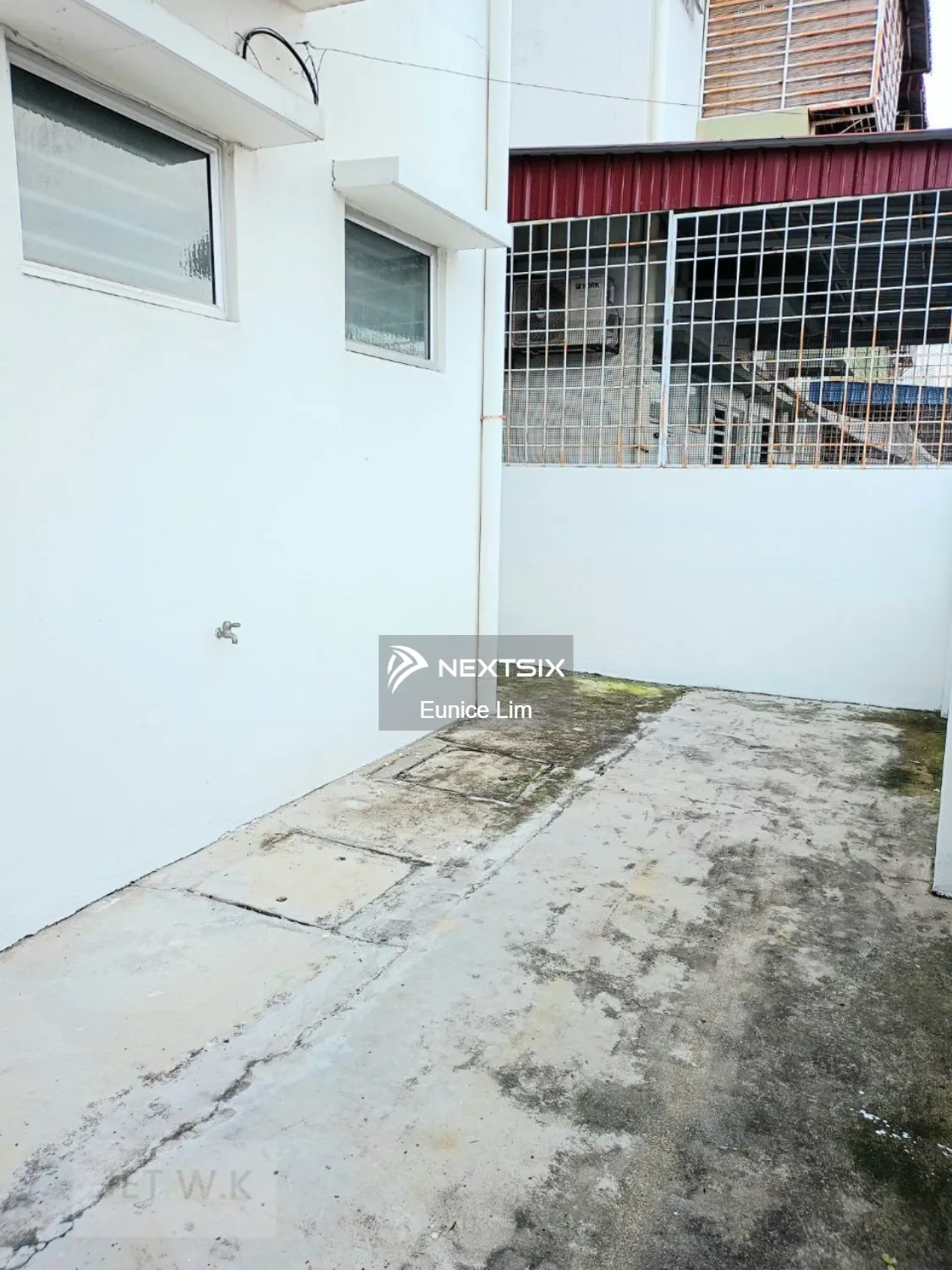 Townhouse For Sale in Klang Selangor - Image 6