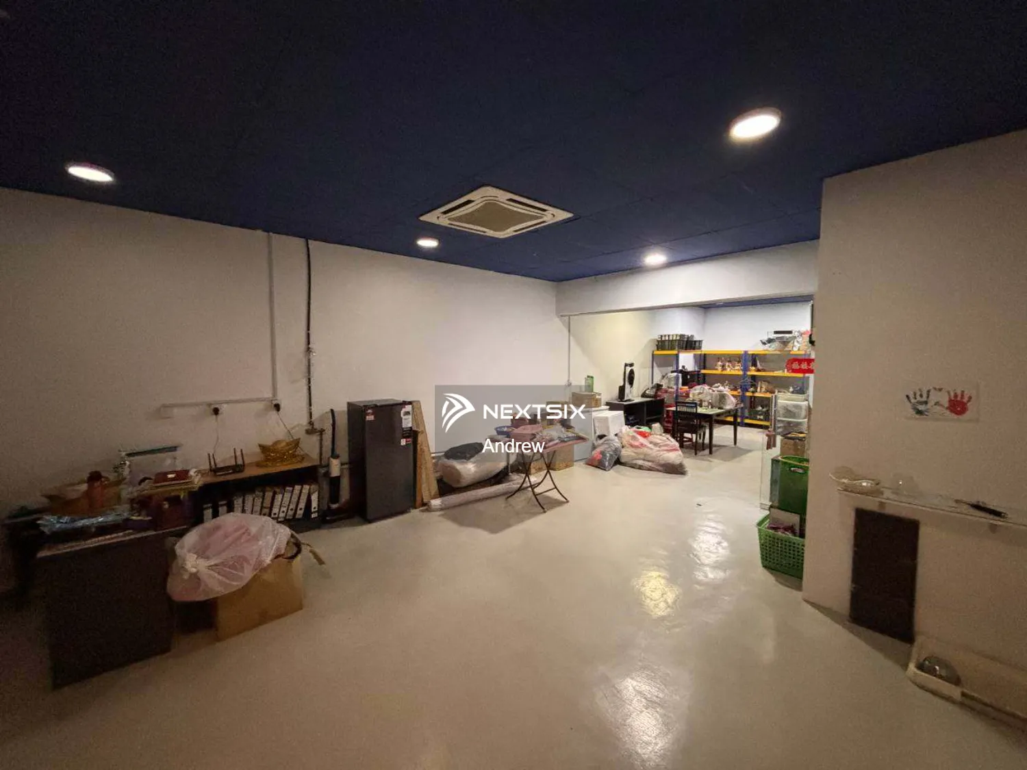 Bukit Tinggi 2 First Floor Shop office