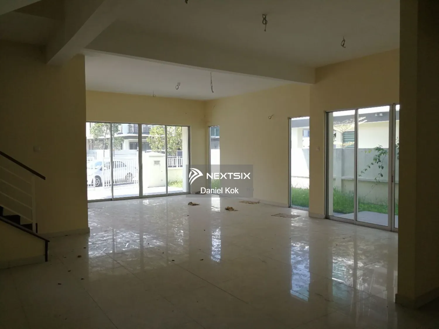 Semi-detached House For Sale in Bandar Bukit Tinggi Selangor - Image 2