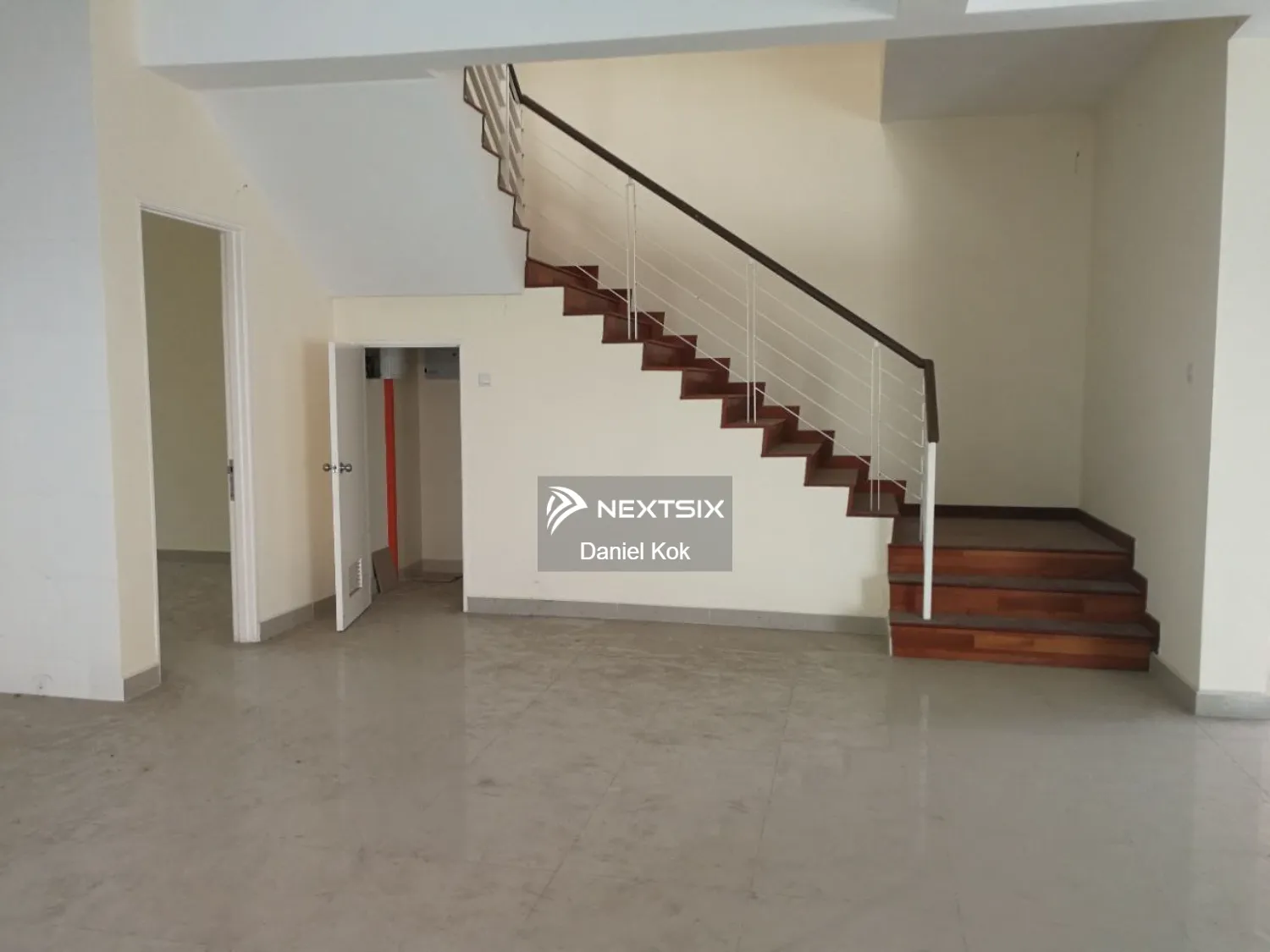 Semi-detached House For Sale in Bandar Bukit Tinggi Selangor - Image 3