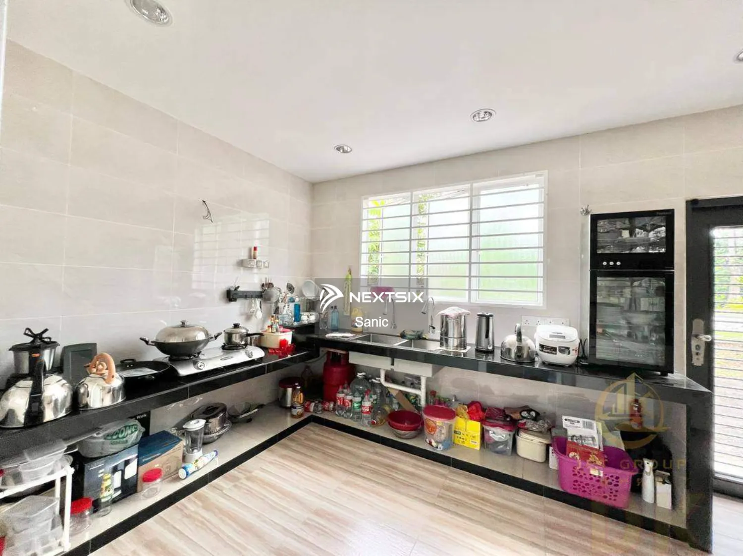 3-sty Terrace/Link House For Sale in Bandar Botanic Selangor - Image 3