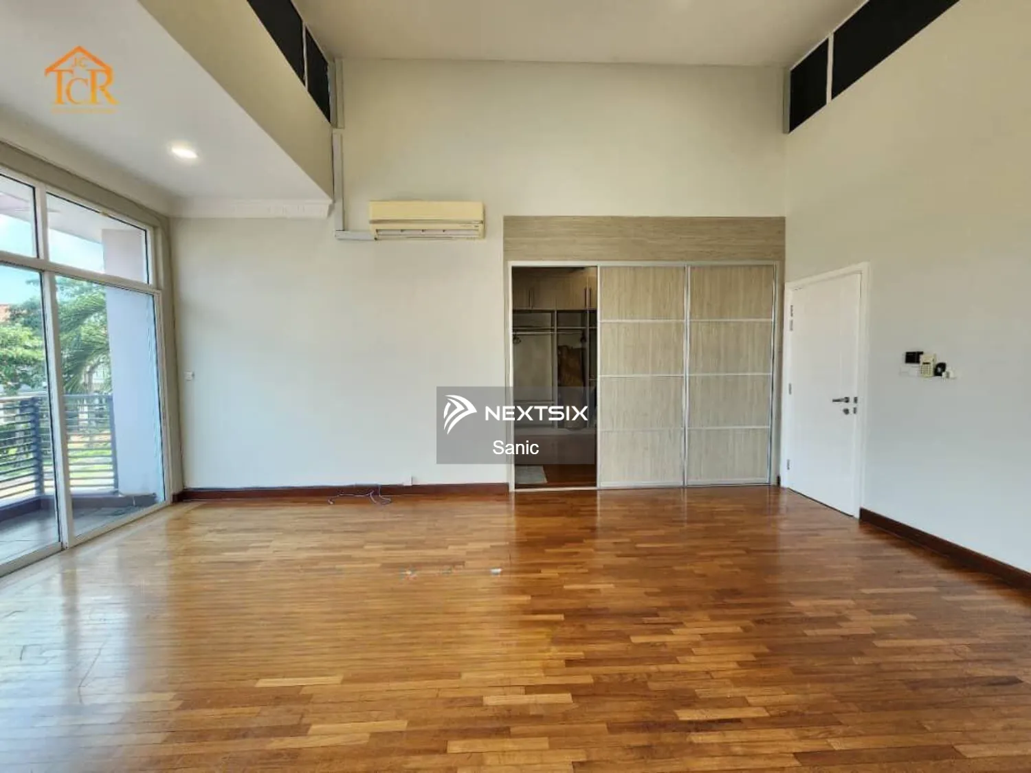 Setia Eco Park Phase 8 Fully Renovation Semi-D Spacious Living