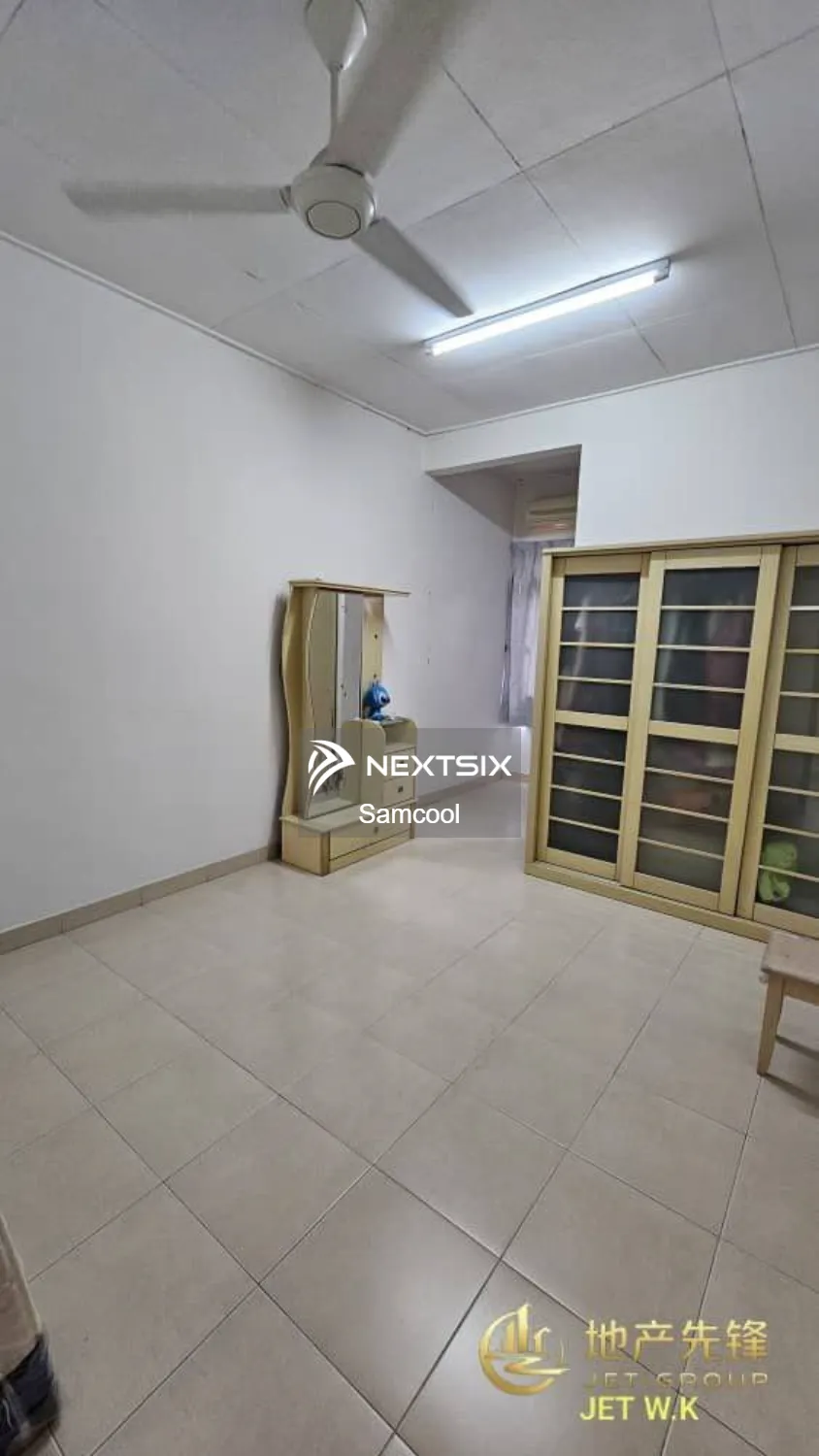 2-sty Terrace/Link House For Sale in Klang Selangor - Image 11