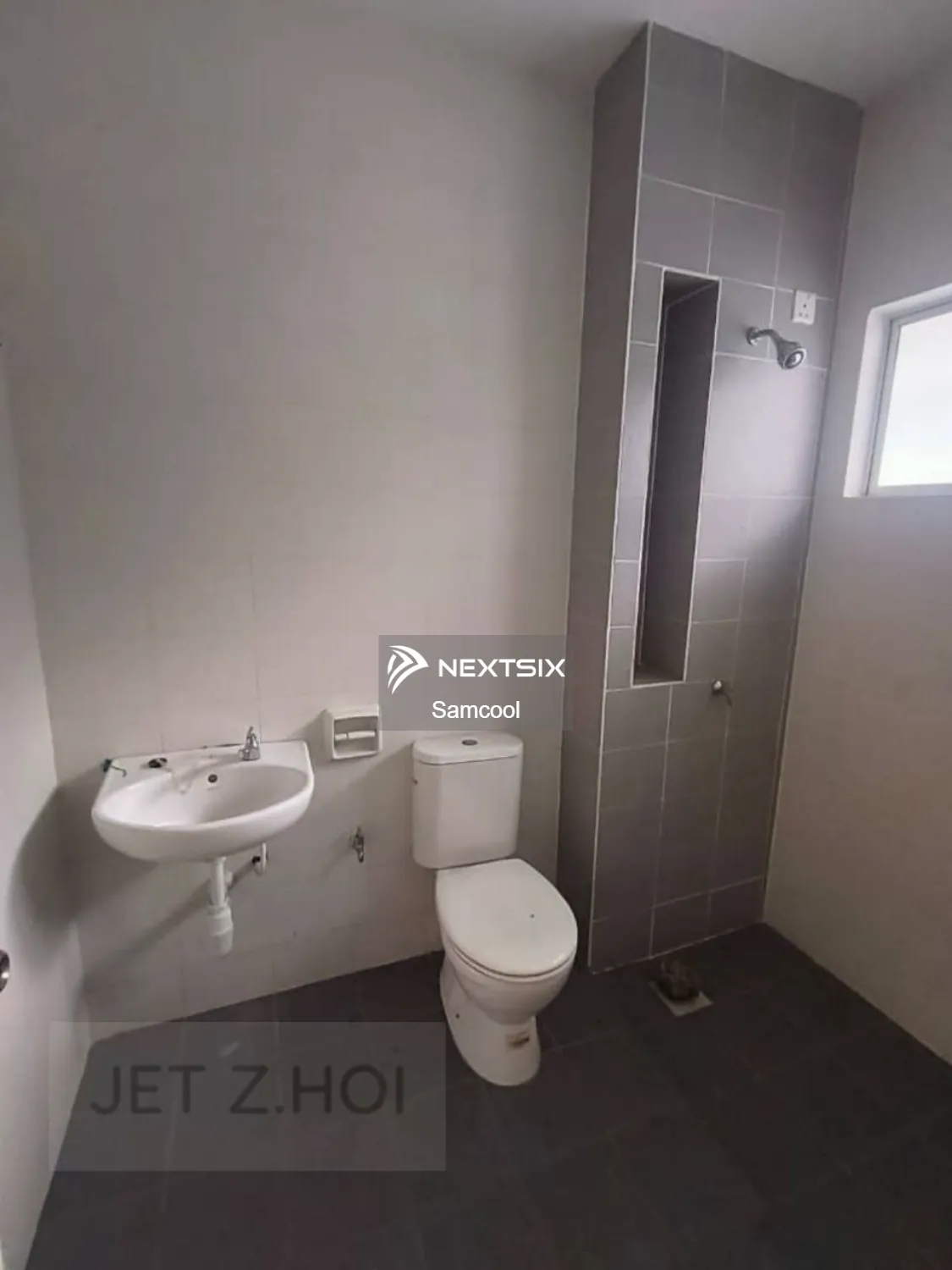 Semi-detached House For Sale in Klang Selangor - Image 6