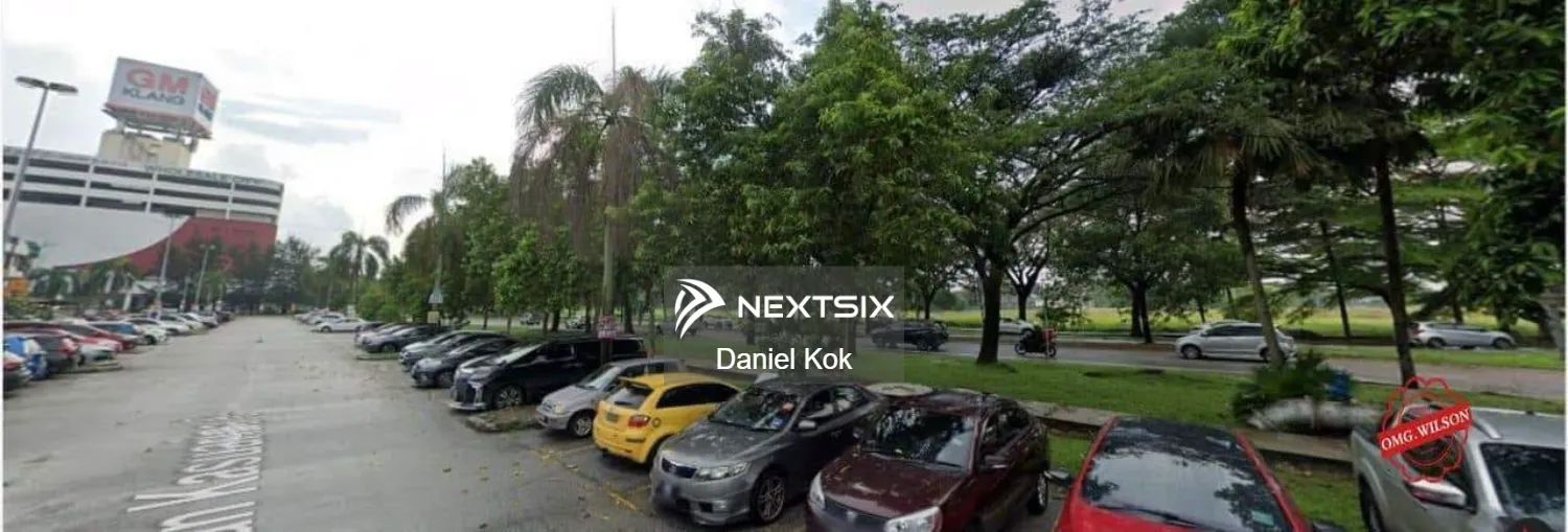 Shop For Sale in Bandar Botanic Selangor