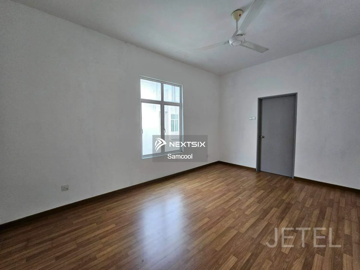 Semi-detached House For Sale in Klang Selangor - Image 10