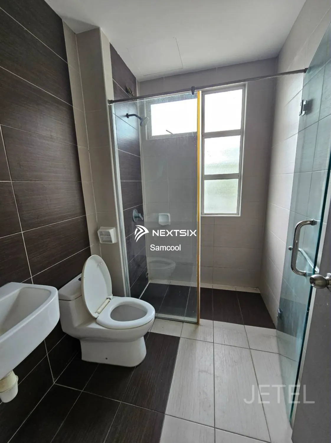 Semi-detached House For Sale in Klang Selangor - Image 8