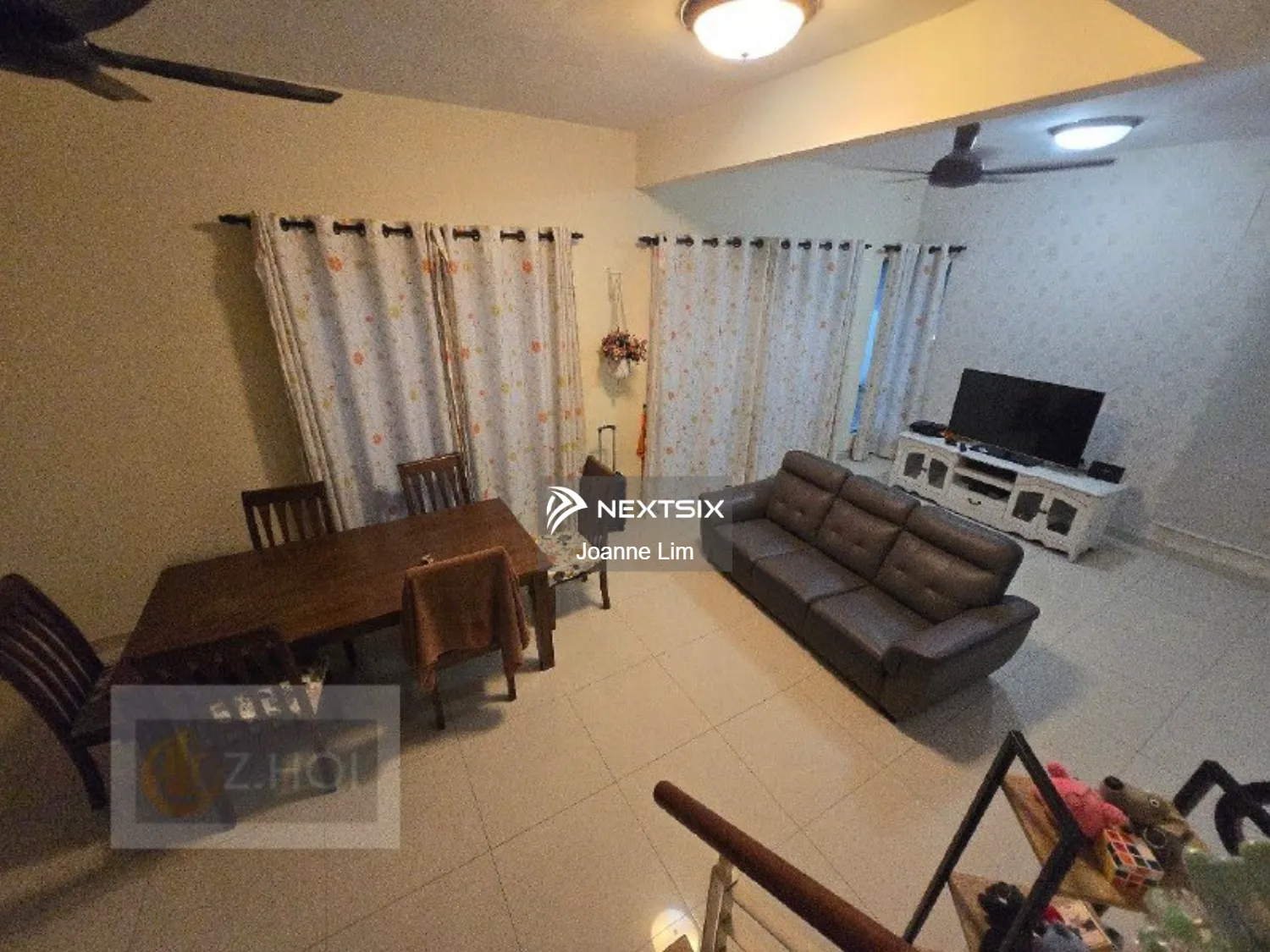Below bank value,Super value buy. 2 sty cluster semi D, renovated, bandar parkland, klang.