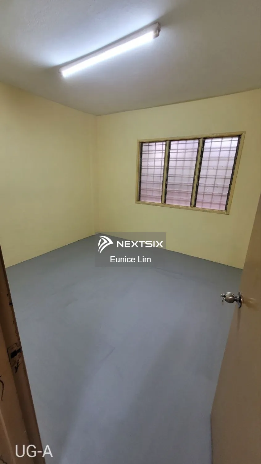 Apartment For Sale in Klang Selangor