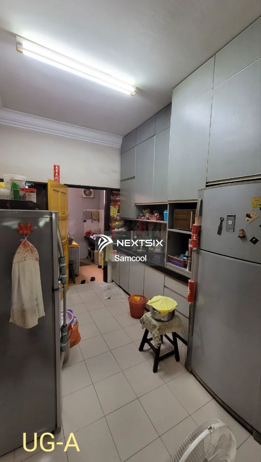 2-sty Terrace/Link House For Sale in Klang Selangor - Image 5