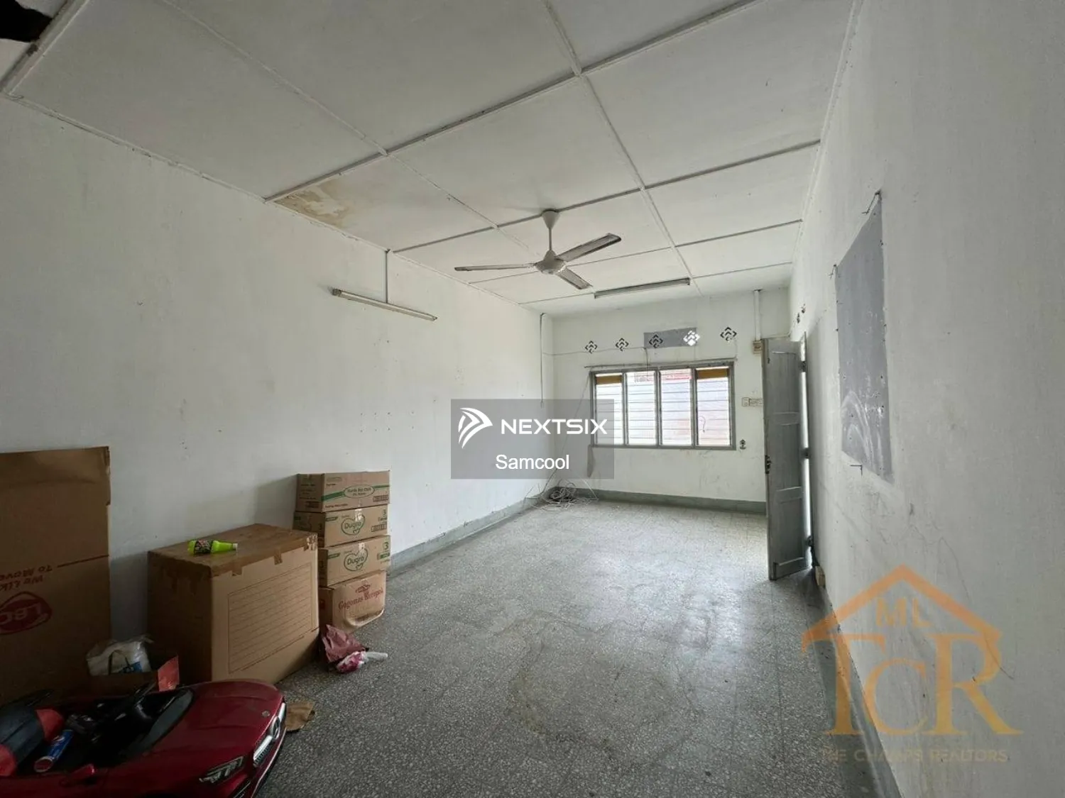 Semi-detached House For Sale in Klang Selangor