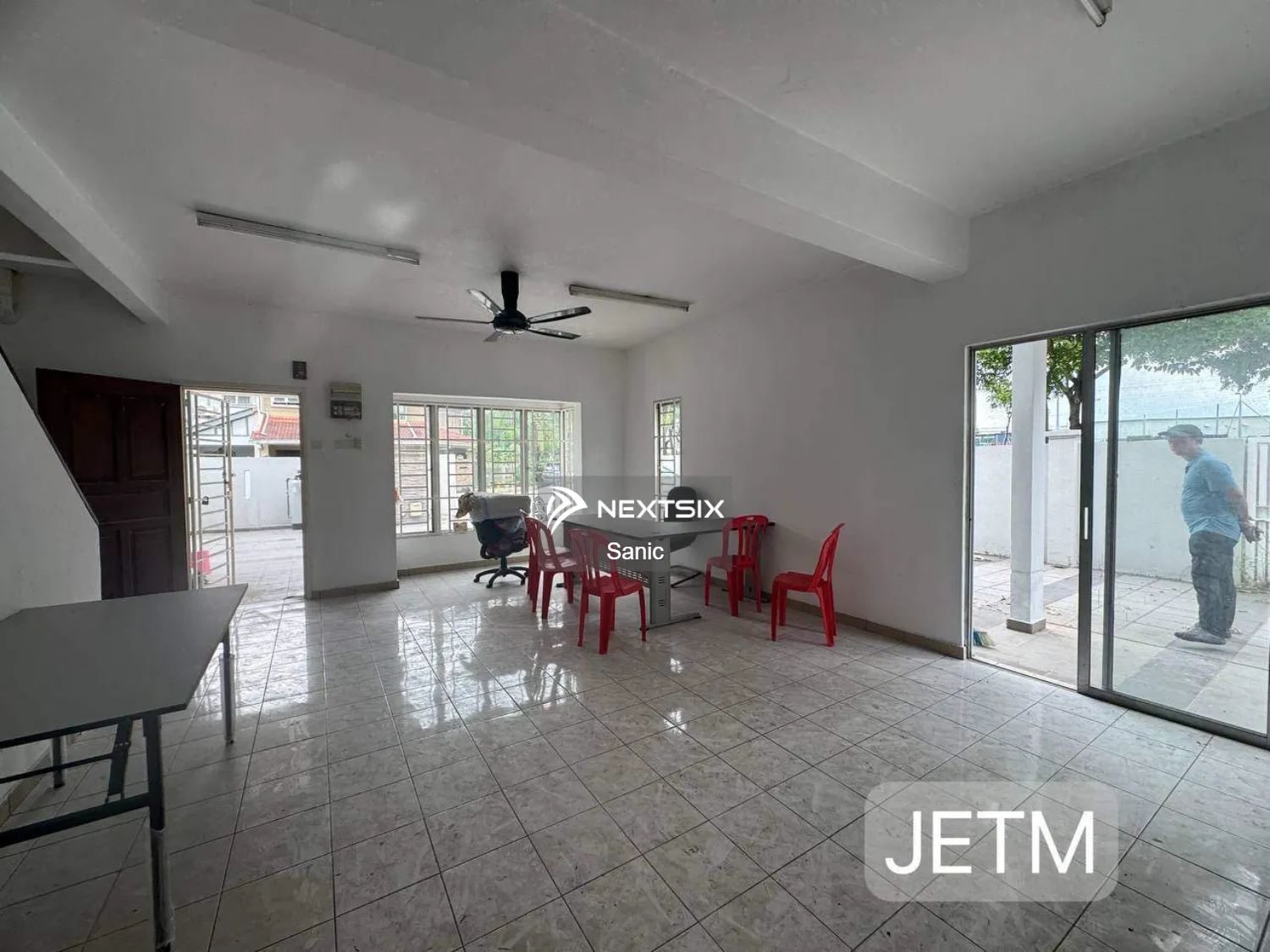 2-sty Terrace/Link House For Sale in Bandar Botanic Selangor - Image 5
