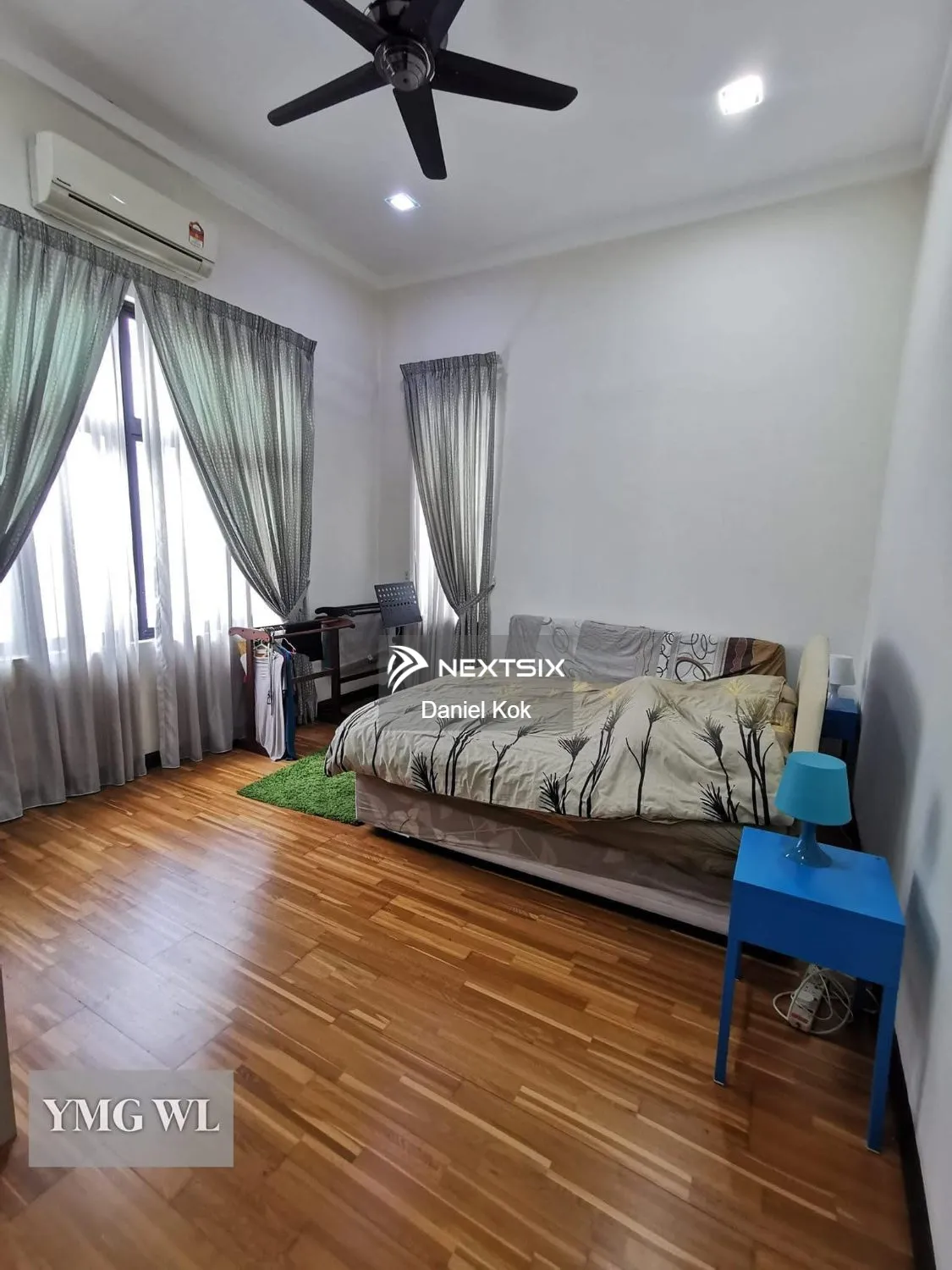 Semi-detached House For Sale in Klang Selangor