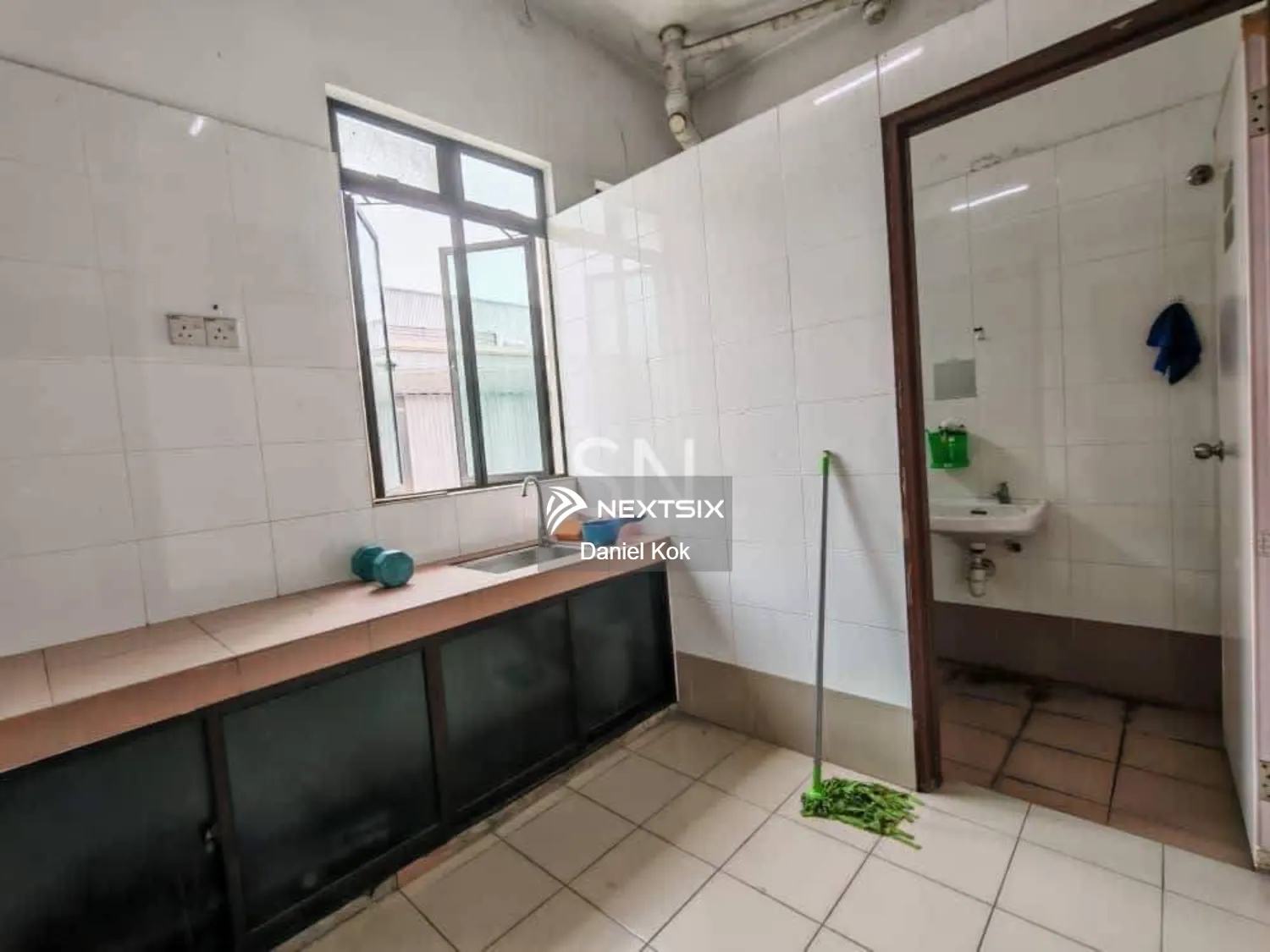 Semi-D Factory For Sale in Pandamaran Selangor - Image 2