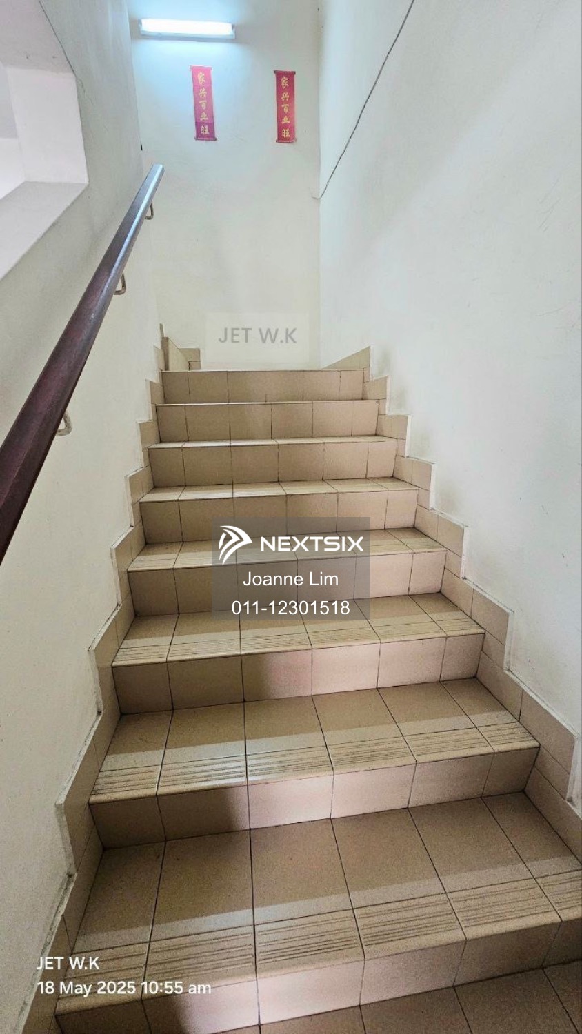 2-sty Terrace/Link House For Sale in Bandar Botanic Selangor - Image 5