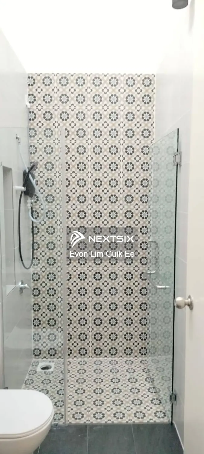 Semi-detached House For Sale in Kuala Selangor Selangor - Image 12