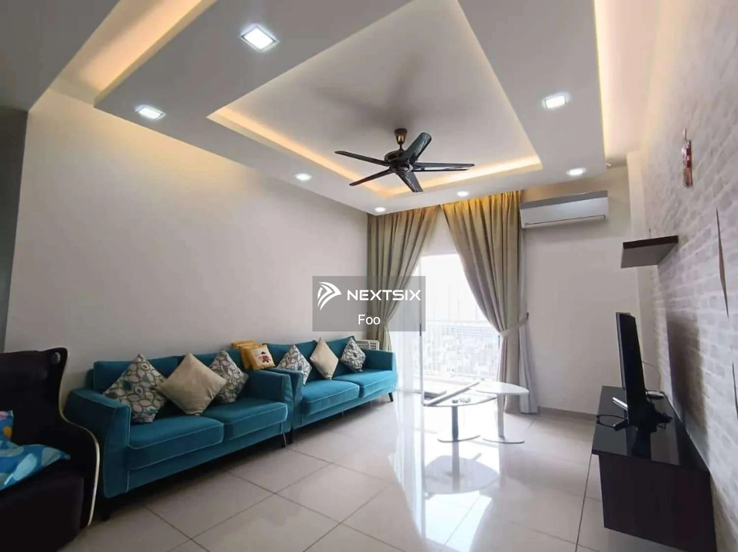 Jadite Suites