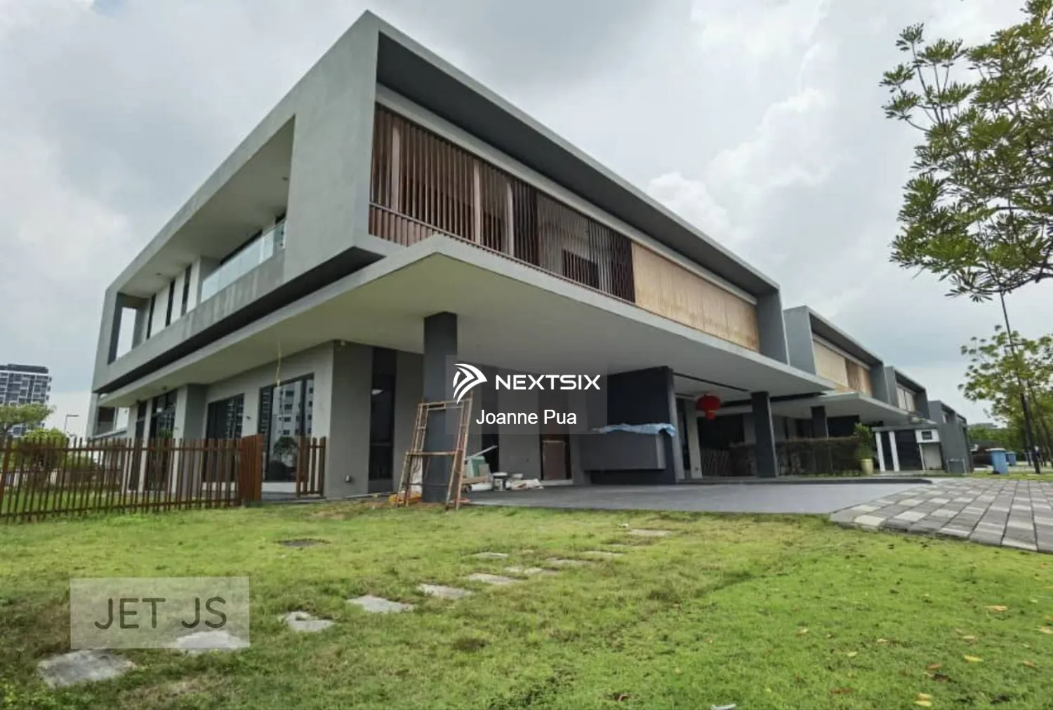 Super Below Market !! Eco Sanctuary @ Grandezza 2 Storey Semi D Corner !! 46x85 Brand New