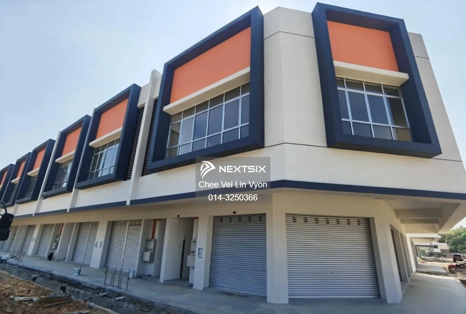 Suria Square Alam Suria , Puncak Alam Jeram Shah Alam