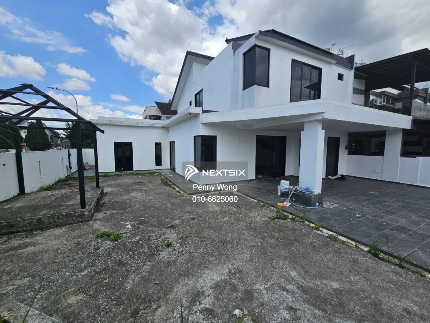 Setia Tropika - Double Storey Terrace House Fully Renovated